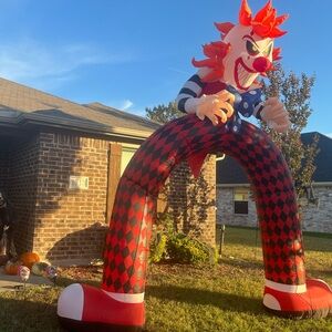 Giant Inflatable Clown Decoration